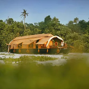 Spice Coast Cruises - Houseboat, A Cgh Earth Experience Botel Alappuzha