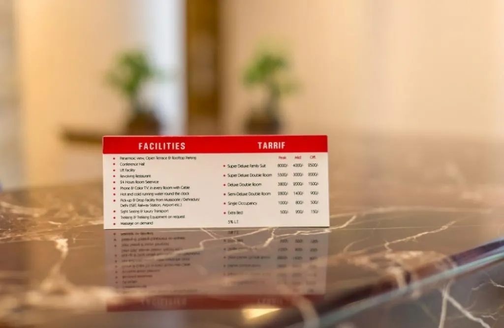 מוסורי Hotel Howard International